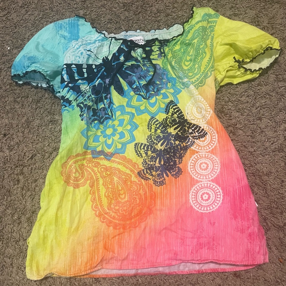 Peaches Uniforms Colorful Paisley Short Sleeve Top